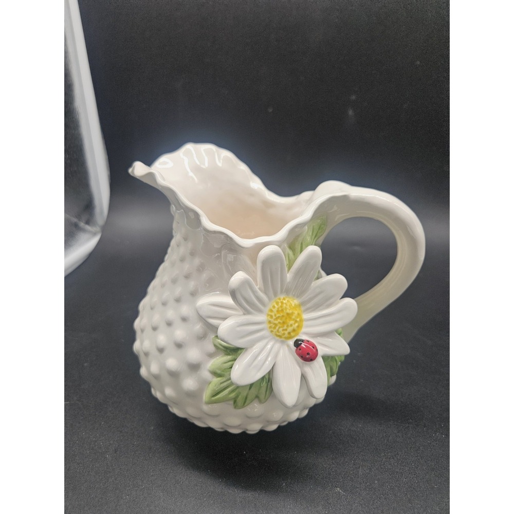 Cracker‎ Barrel Vintage DAISY Hobnail White Ceramic Pitcher with Ladybug